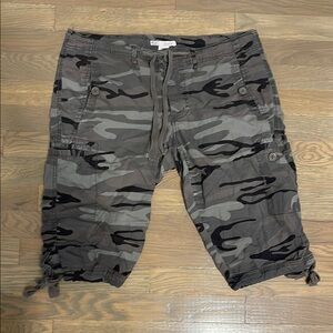StyleMe 10 ladies Gray and Black Cargo Shorts Urban Camouflage